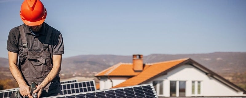 découvrez notre assurance habitation solaire spécialement conçue pour protéger votre maison et vos installations solaires. bénéficiez d'une couverture complète contre les risques courants tout en valorisant votre engagement pour l'énergie renouvelable.