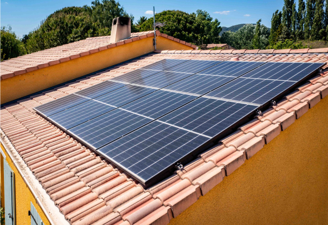 découvrez comment choisir le bon installateur de panneaux solaires pour maximiser l'efficacité de votre investissement énergétique. conseils pratiques, critères essentiels et étapes à suivre pour une installation réussie.
