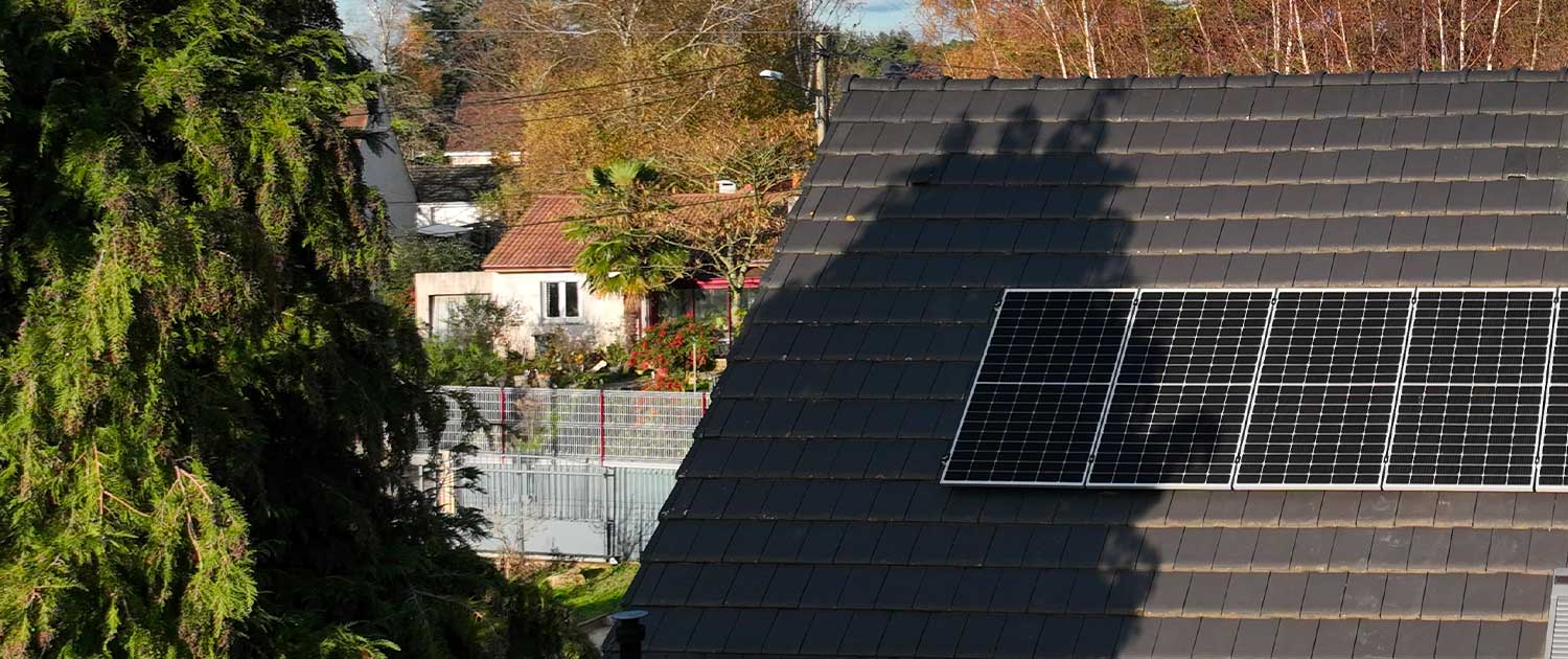 Économie d'énergie : l'impact des panneaux solaires au sol découvrez les avantages des panneaux solaires pour réduire vos factures d'énergie et contribuer à la protection de l'environnement. apprenez comment ces solutions durables peuvent transformer l'énergie de votre maison et maximiser votre autonomie énergétique.