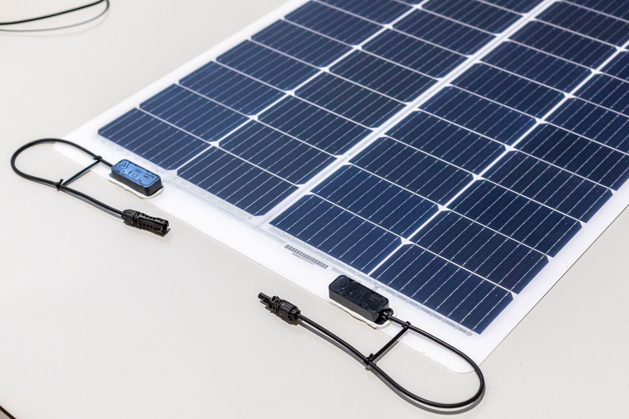 découvrez helipup, spécialiste en fonds et lignes de production pour panneaux solaires légers, alliant innovation et efficacité énergétique.